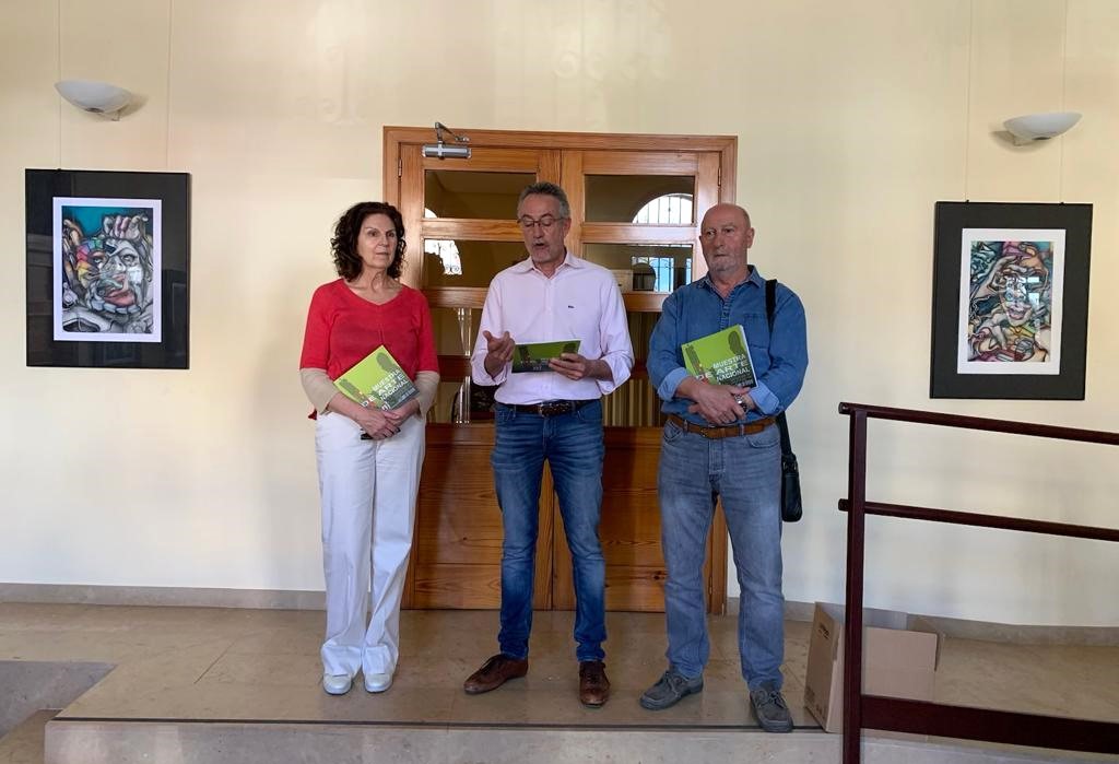 Cierre del Ciclo Nacional de Exposiciones y entrega de premios del Certamen Literario Ramon Ràmia en les Coves de Vinromà